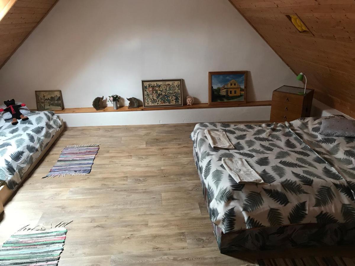 Ubytovani Hrusice Bagian luar foto