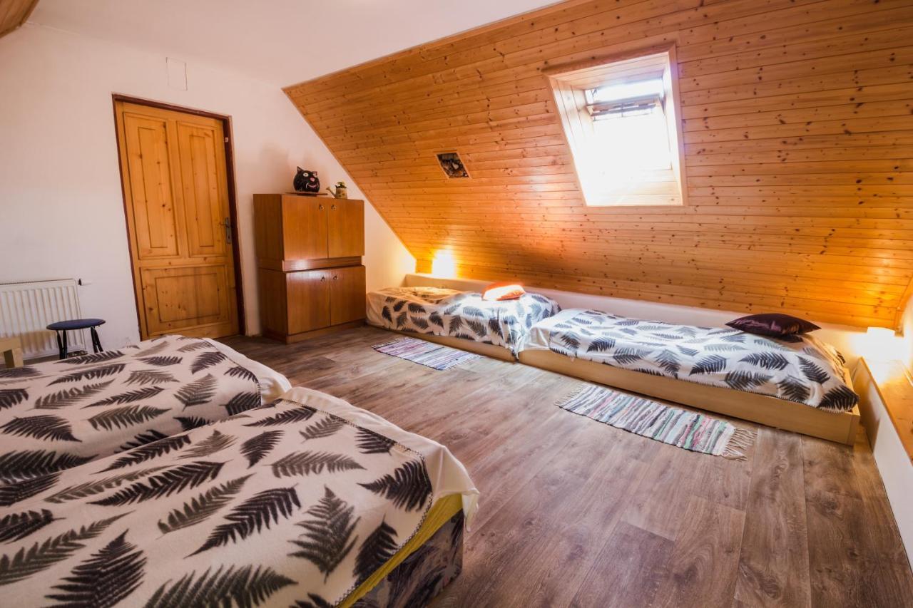 Ubytovani Hrusice Bagian luar foto